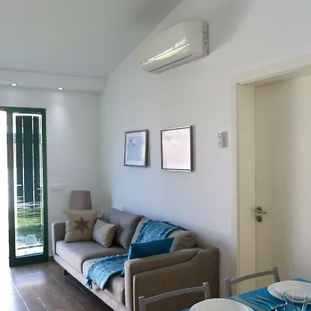 Ack Apartment *